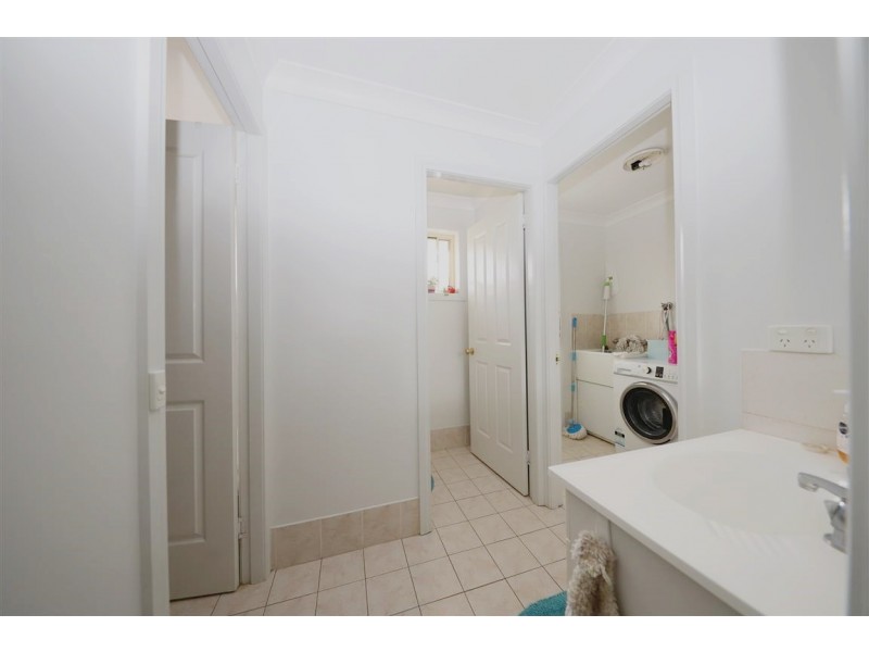 1 Martin Place, Tumut NSW 2720