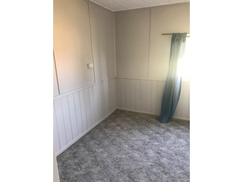 92 Lockhart Street, Adelong NSW 2729