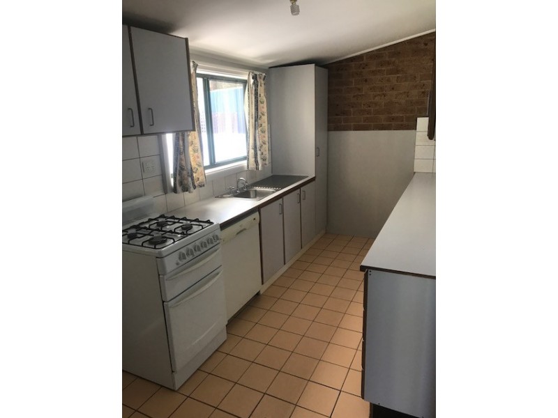 92 Lockhart Street, Adelong NSW 2729