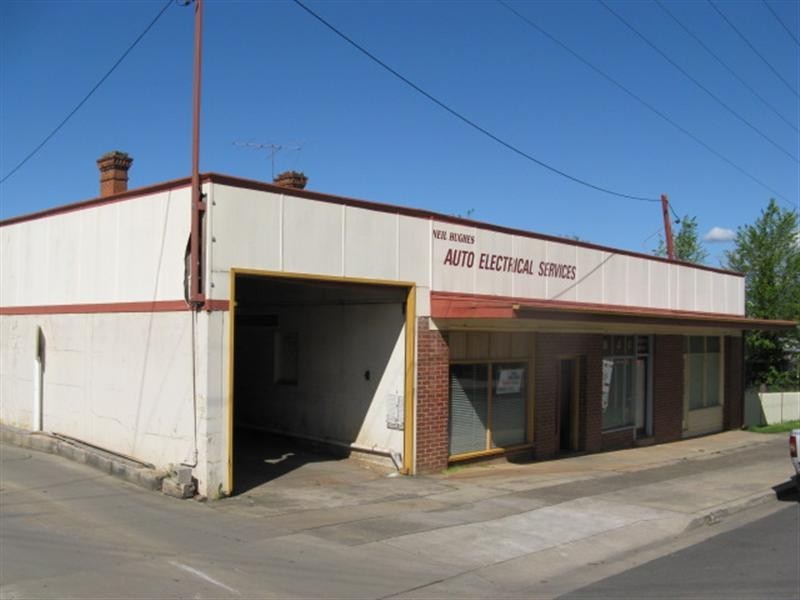 58 Fitzroy Street, Tumut NSW 2720