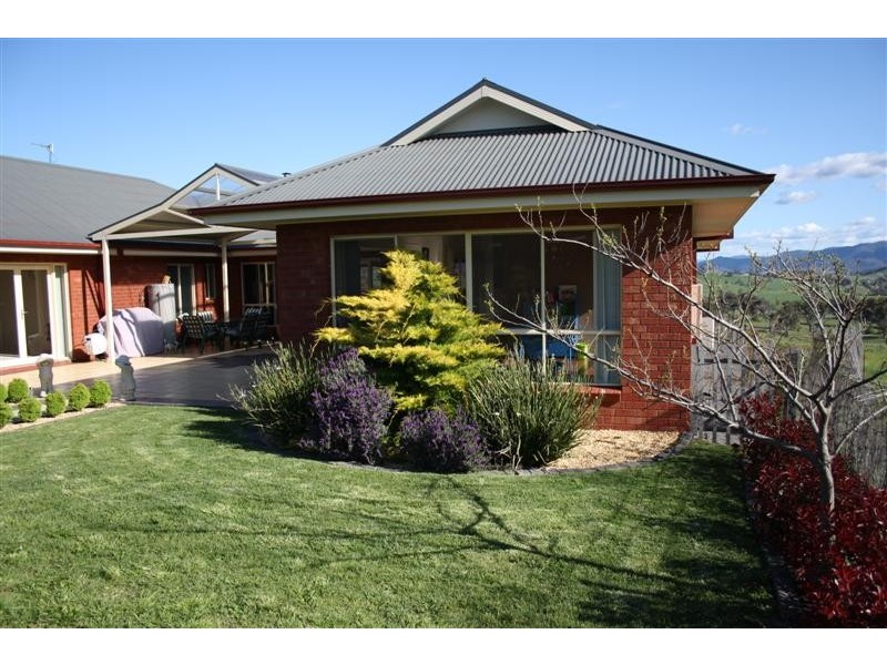 639 Wee Jasper Road, Tumut NSW 2720