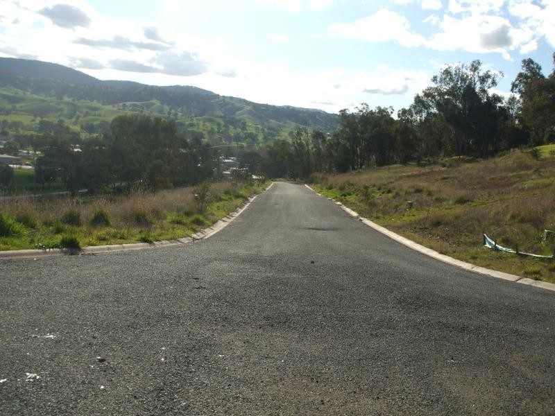 Lots 8, 9 and 11 Eberlin Place and Booral Avenue, Tumut NSW 2720