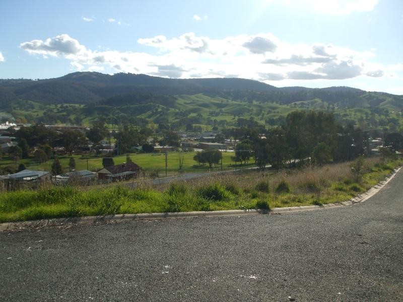 Lots 8, 9 and 11 Eberlin Place and Booral Avenue, Tumut NSW 2720