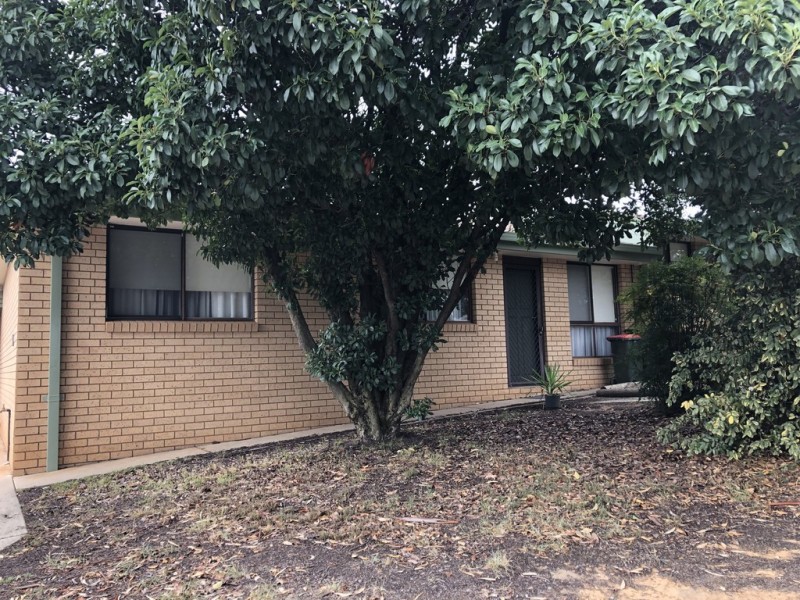 3/32 Bundara Cres, Tumut NSW 2720