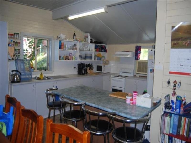 28 Bottlebrush Drive, Tumut NSW 2720