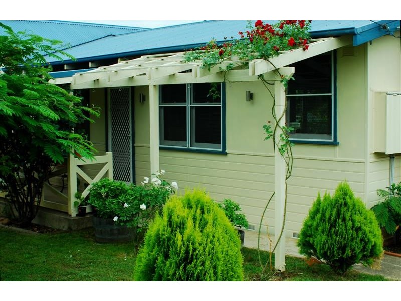 74 Lynch Street, Adelong NSW 2729