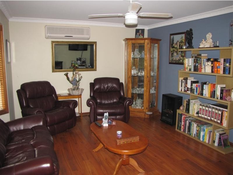 68 Camp Street, Adelong NSW 2729