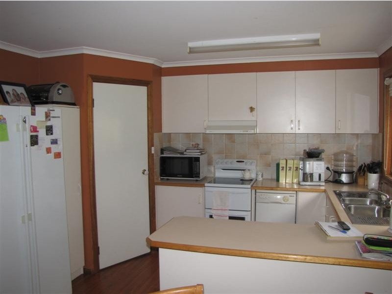 68 Camp Street, Adelong NSW 2729