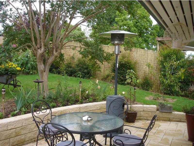 101 Russell Street, Tumut NSW 2720