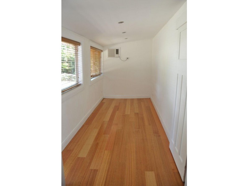 101 Russell Street, Tumut NSW 2720