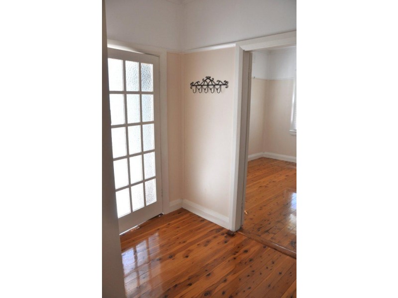 101 Russell Street, Tumut NSW 2720