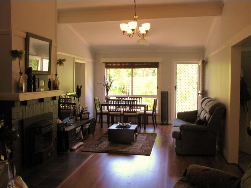 107 Lambie Street, Tumut NSW 2720