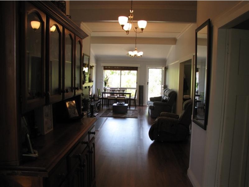 107 Lambie Street, Tumut NSW 2720