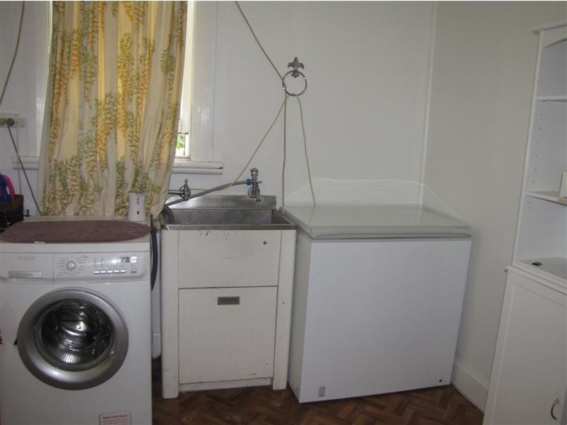 107 Lambie Street, Tumut NSW 2720