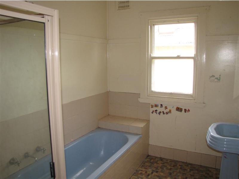 16 Tumbarumba Road, Batlow NSW 2730