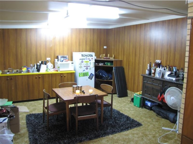 28 Howick Street, Tumut NSW 2720