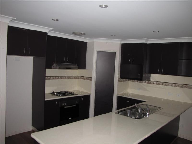 6 Green Street, Tumut NSW 2720