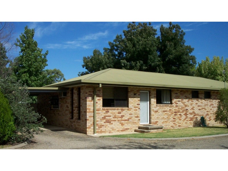 1/49 Blowering Road, Tumut NSW 2720