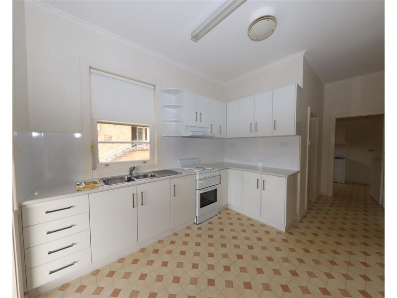 73 Lambie Street, Tumut NSW 2720