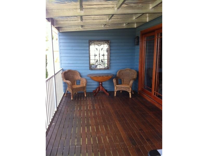 61 Carey Street, Tumut NSW 2720