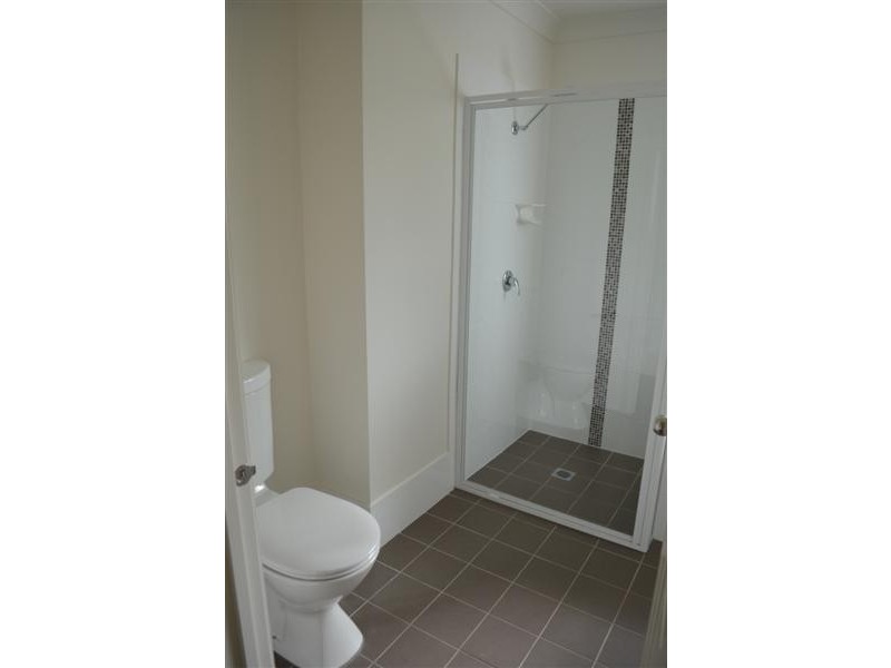 18 Booral Ave, Tumut NSW 2720