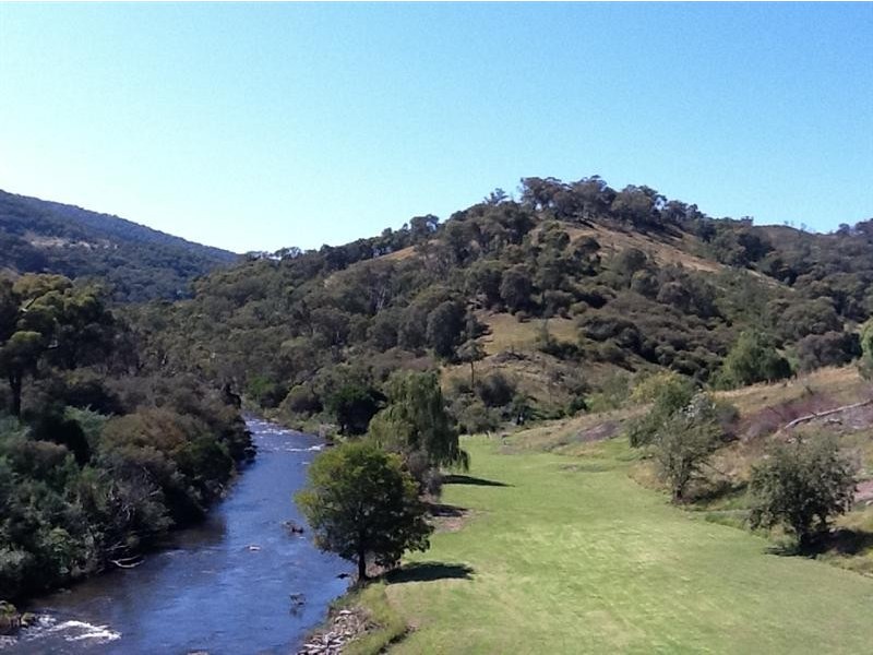 2/21 Walls Creek Road, Tumut NSW 2720
