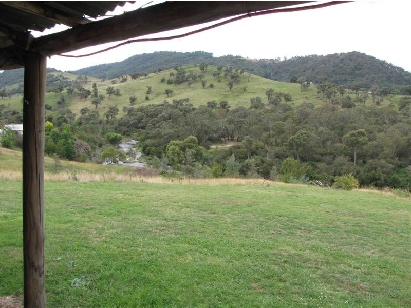 2/21 Walls Creek Road, Tumut NSW 2720