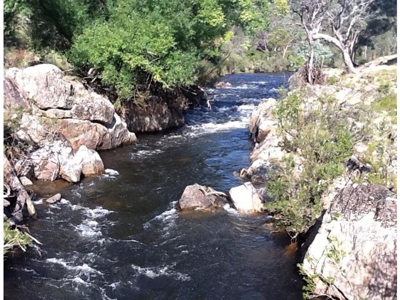 2/21 Walls Creek Road, Tumut NSW 2720