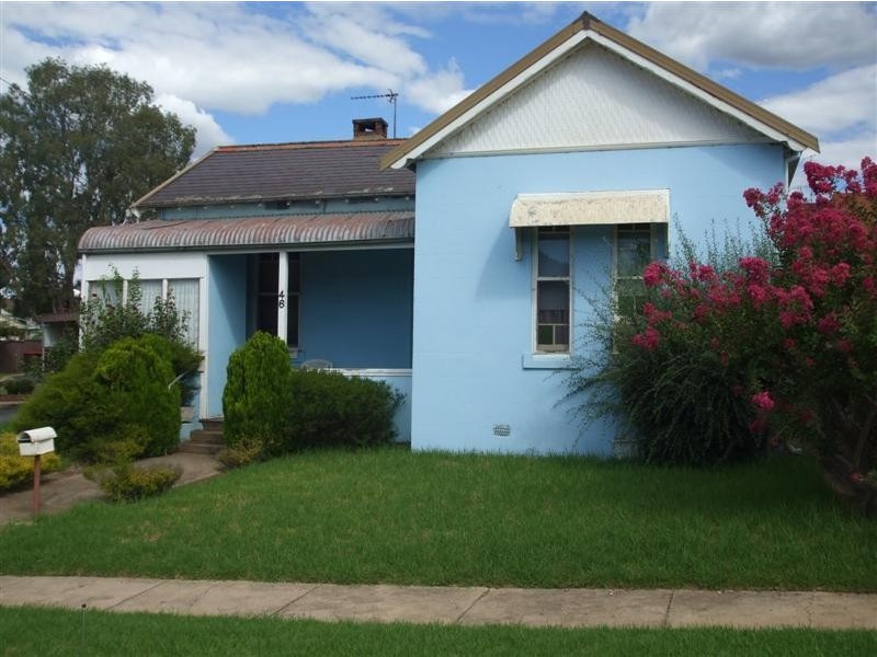 46 Merivale Street, Tumut NSW 2720