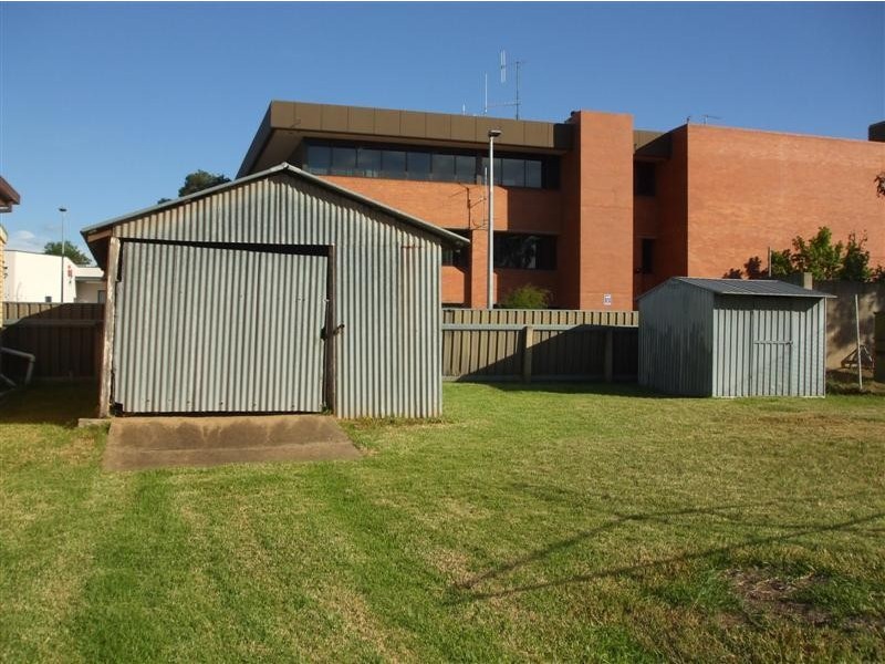 46 Merivale Street, Tumut NSW 2720