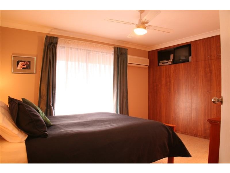 24 Lambie Street, Tumut NSW 2720