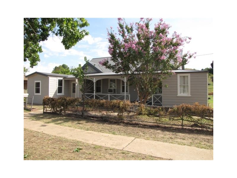 102 Tumut, Adelong NSW 2729