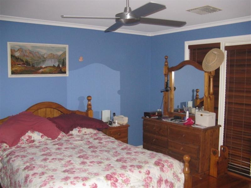 7 Godfrey Street, Tumut NSW 2720