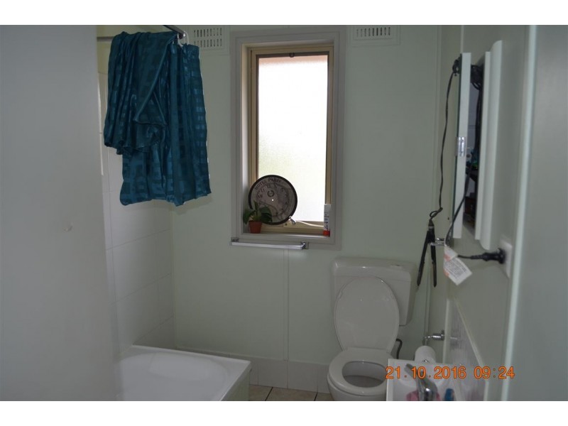 23 Hudson Street, Tumut NSW 2720
