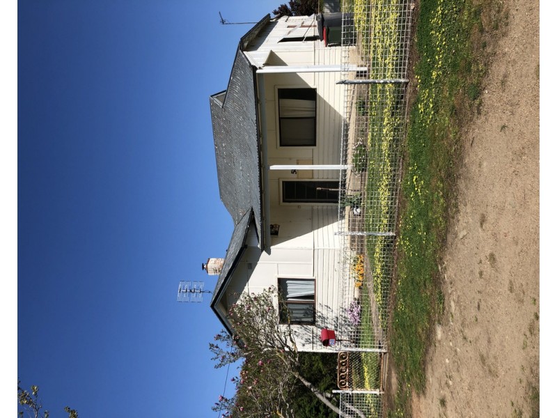 58 Selwyn Street, Adelong NSW 2729