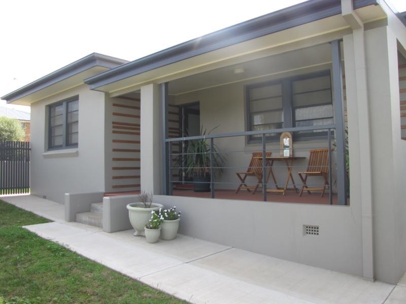 12 Lockeridge Drive, Tumut NSW 2720