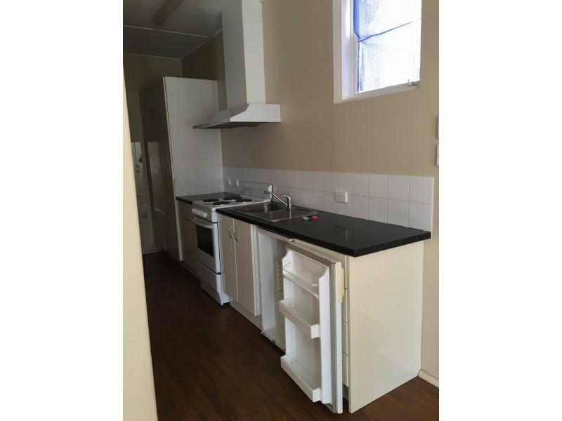 4/8-10 Robertson Street, Tumut NSW 2720