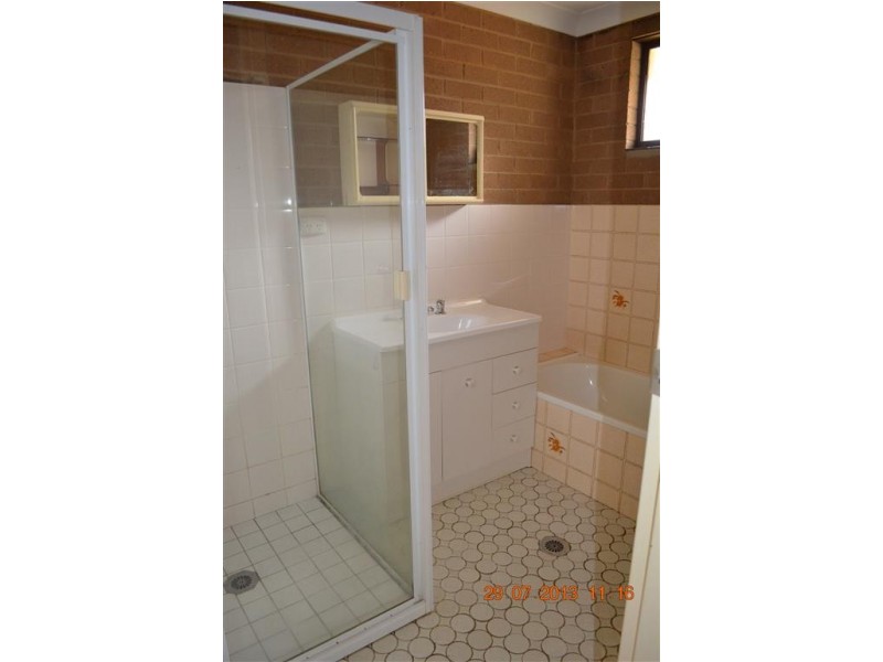 3/32-34 Bundara Crescent, Tumut NSW 2720