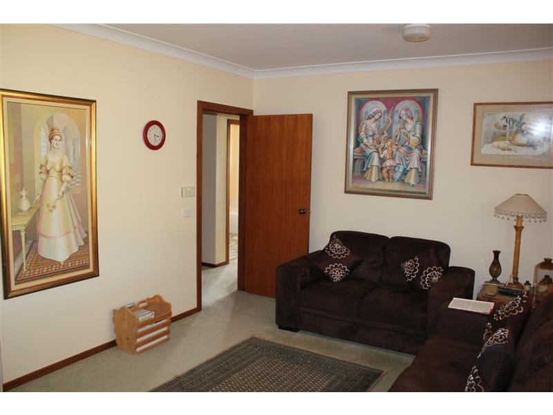86 Cloverdale Road, Tumut NSW 2720