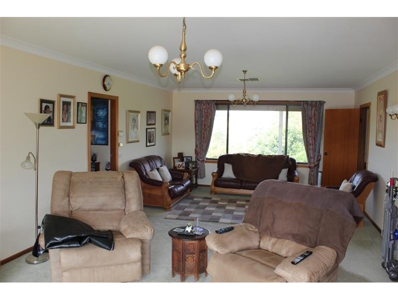 86 Cloverdale Road, Tumut NSW 2720