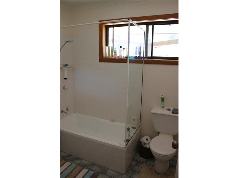 86 Cloverdale Road, Tumut NSW 2720