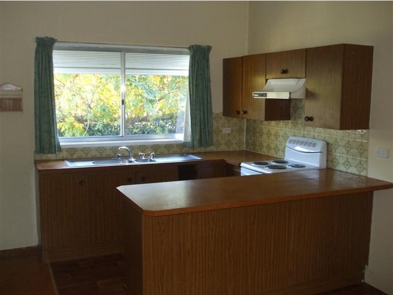 20 Quartz Street, Adelong NSW 2729