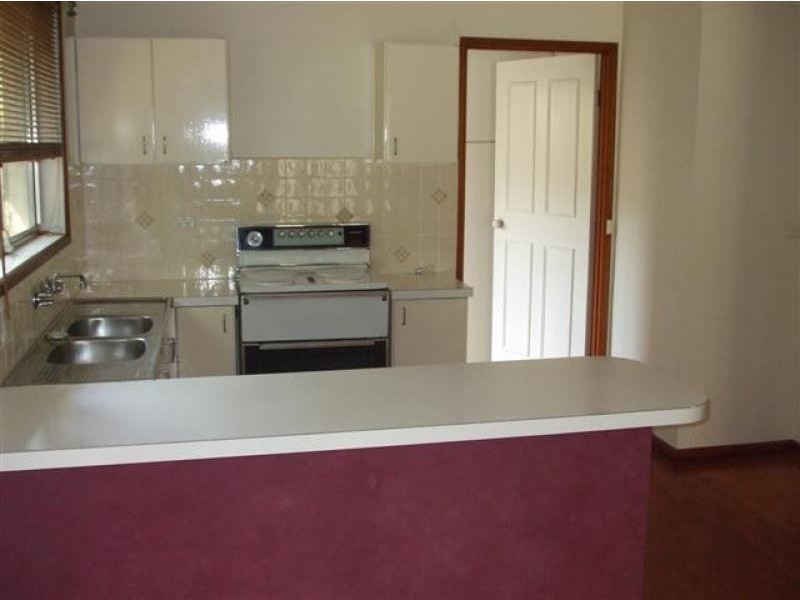 146 Lambie Street, Tumut NSW 2720