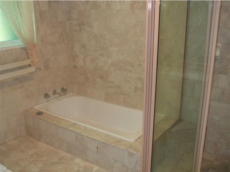 19 Gadara Place, Tumut NSW 2720