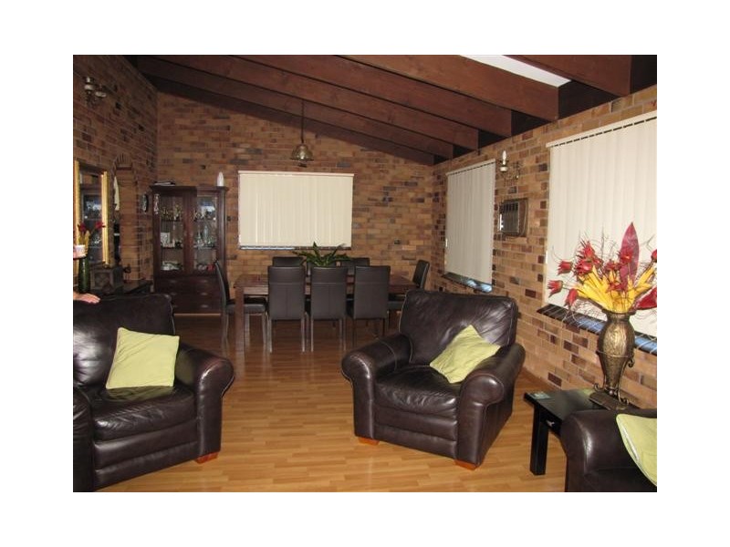 59 Elphick Street, Tumut NSW 2720