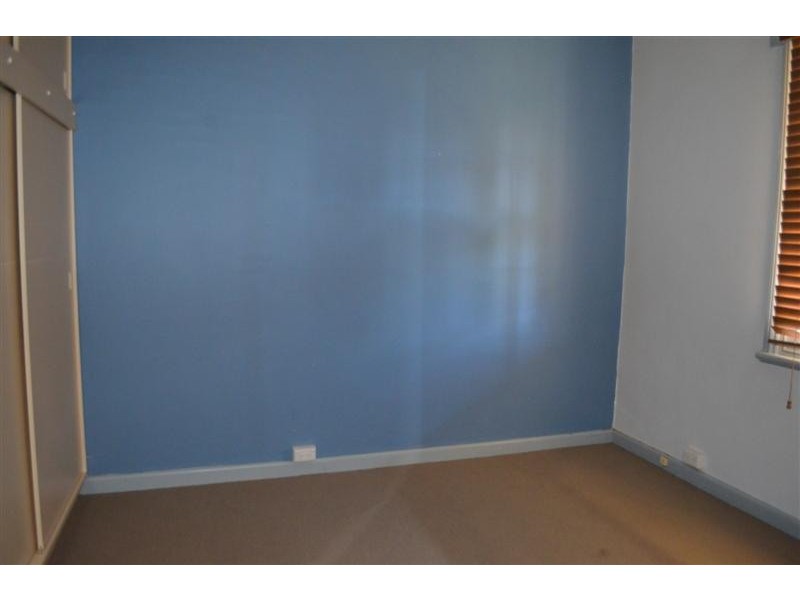 18 Sydney Street, Tumut NSW 2720