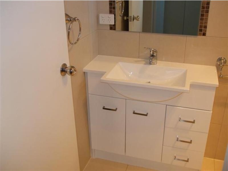 Unit 13/176 Capper Street, Tumut NSW 2720