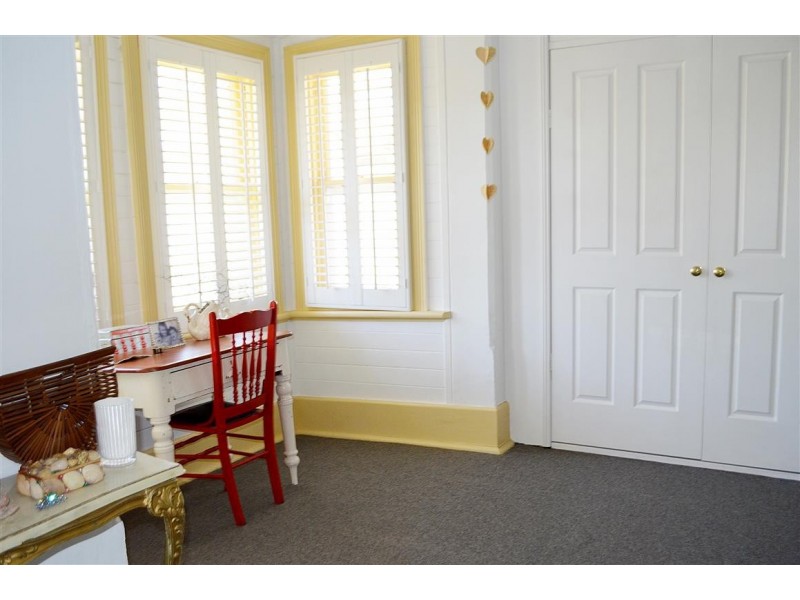 81 Merivale Street, Tumut NSW 2720