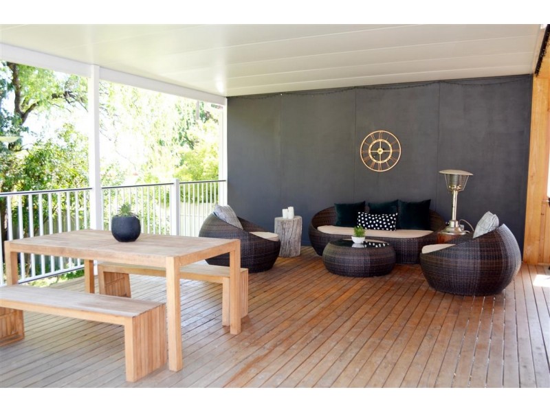 81 Merivale Street, Tumut NSW 2720