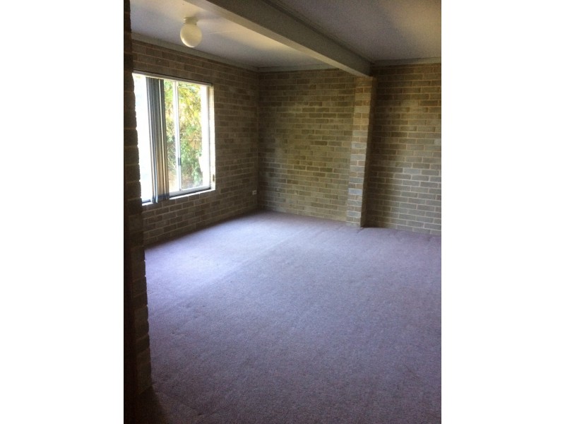 74 Howick Street, Tumut NSW 2720